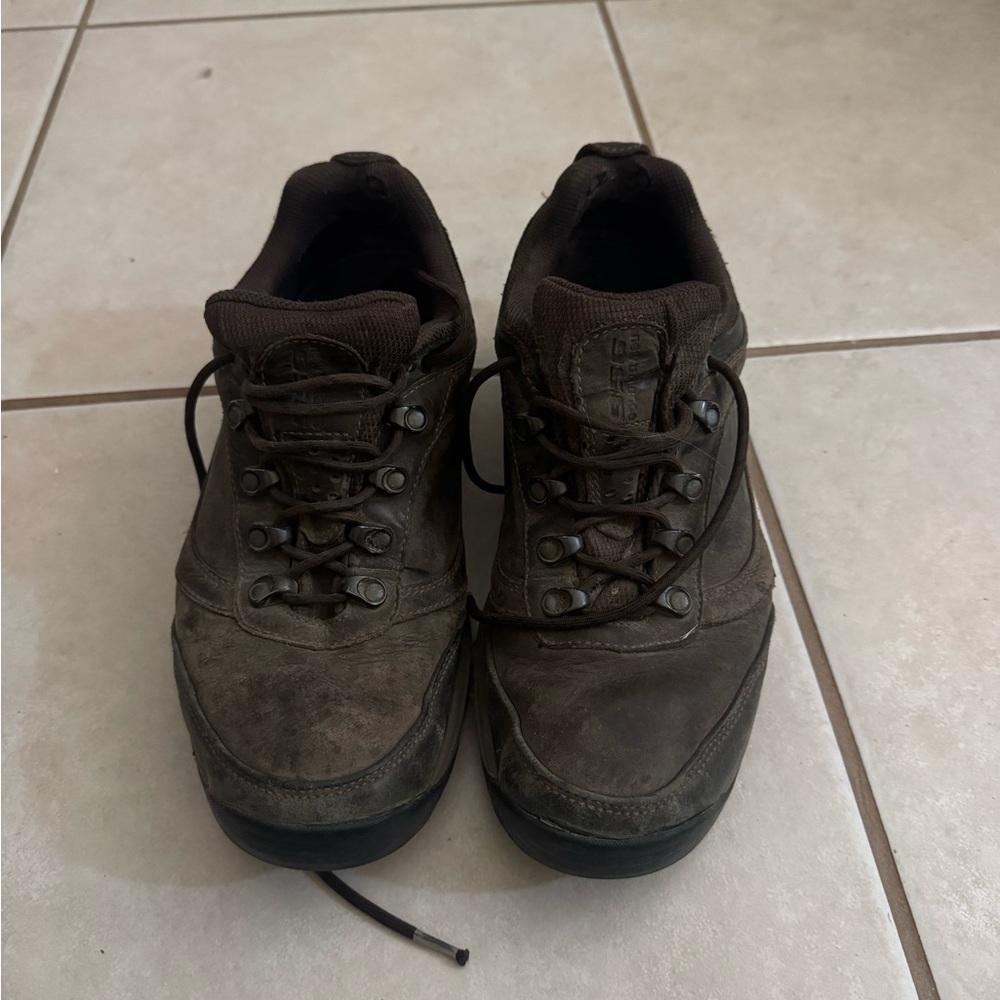 New Balance Men's Dark Brown Boots